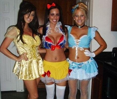 16P Holiday - Halloween