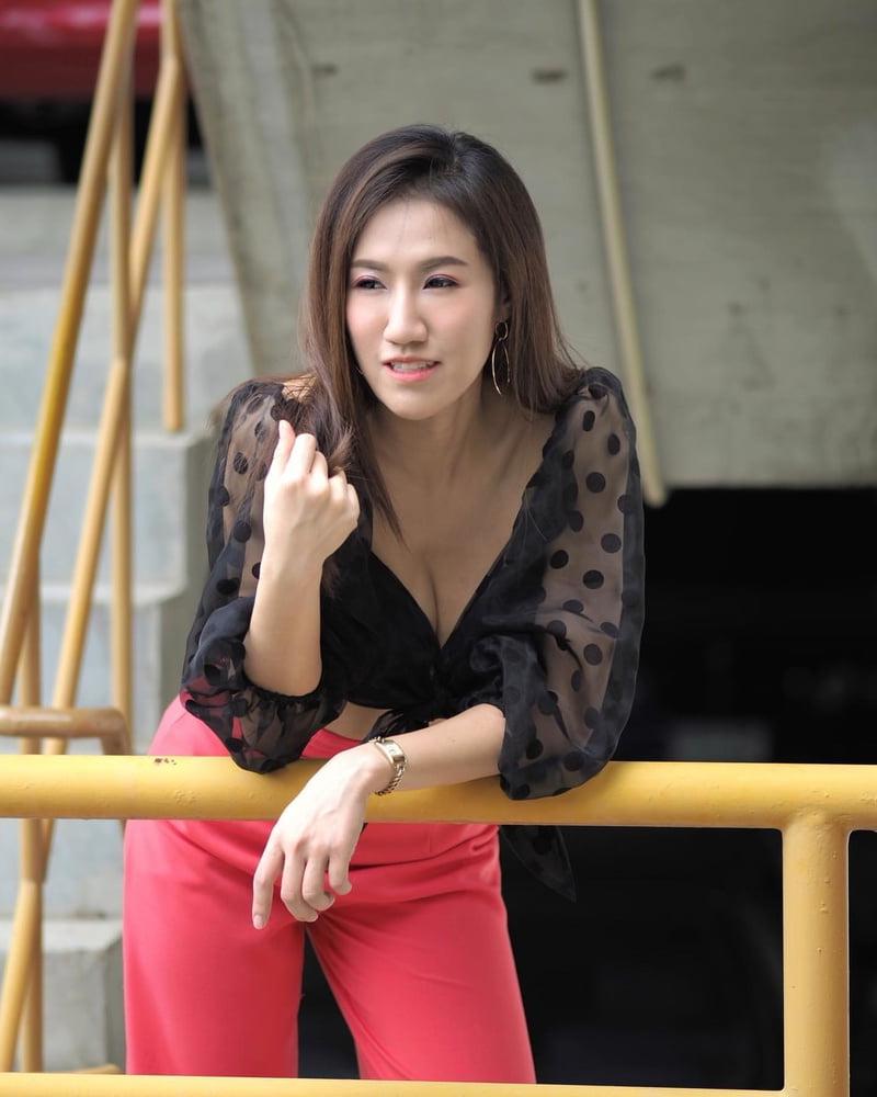 25P Chinese Beauty Air Hostess