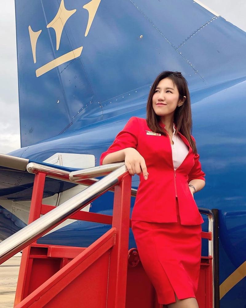 25P Chinese Beauty Air Hostess
