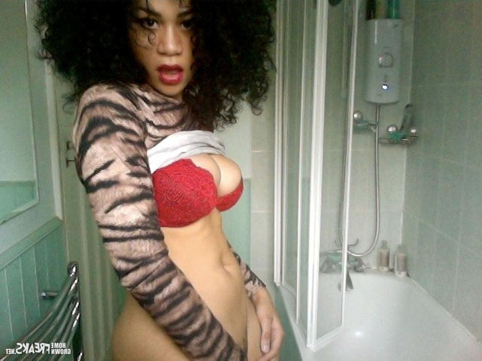 17P Curly Haired Beauty with A Nice Bod