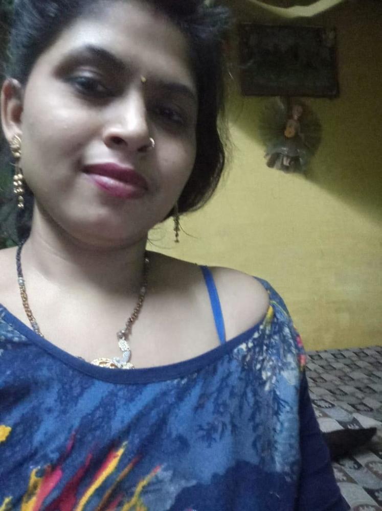 9P Desi girl
