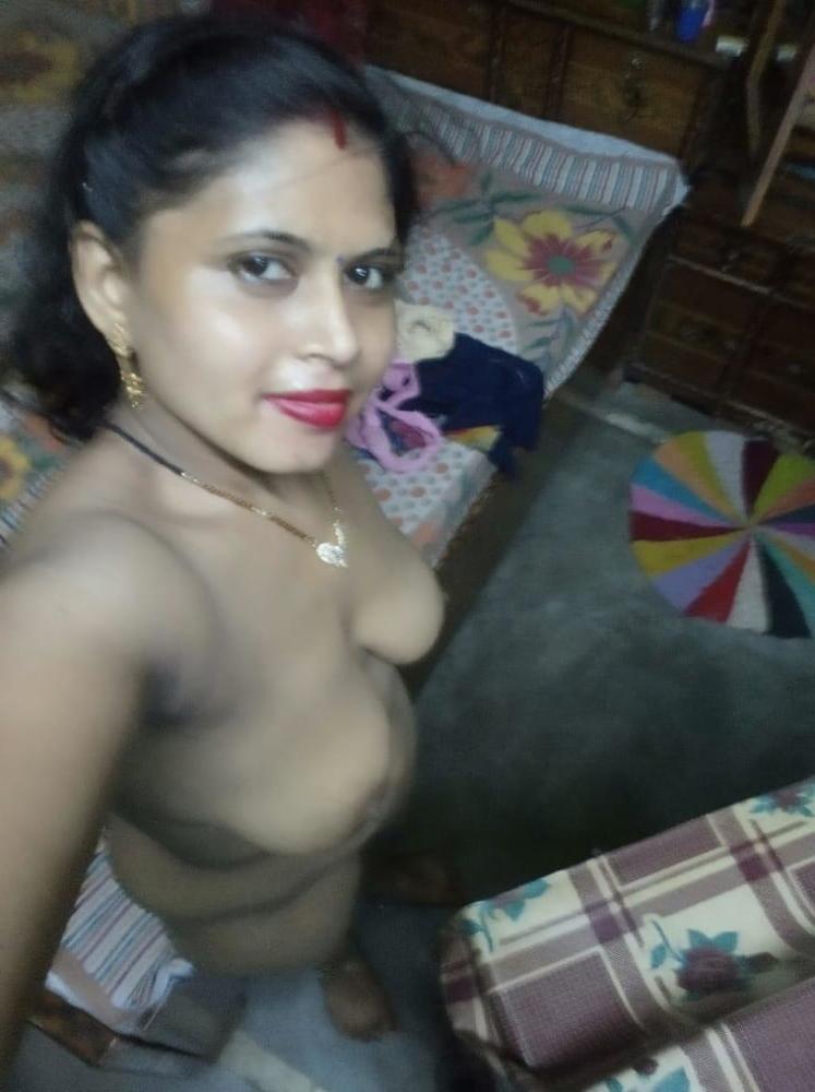 9P Desi girl