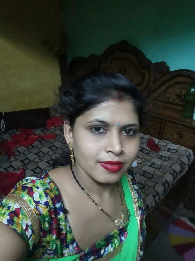 9P Desi girl
