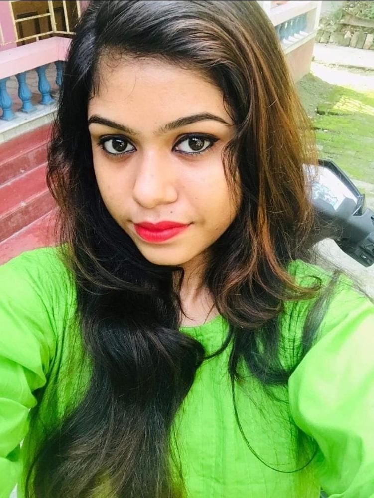 9P Desi girl