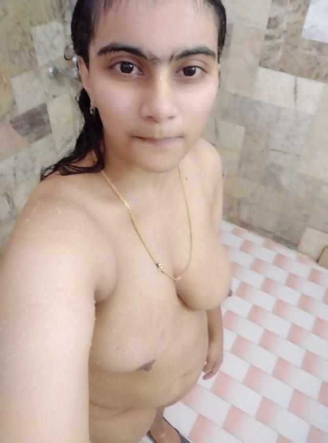 7P Nude TOPLESS Girlfriend desi indian