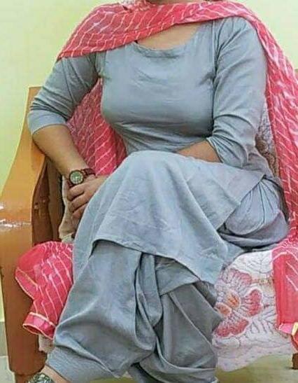 10P Indian sexy Desi mom