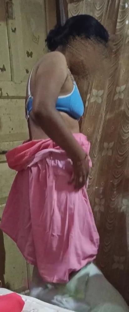 10P Indian sexy Desi mom