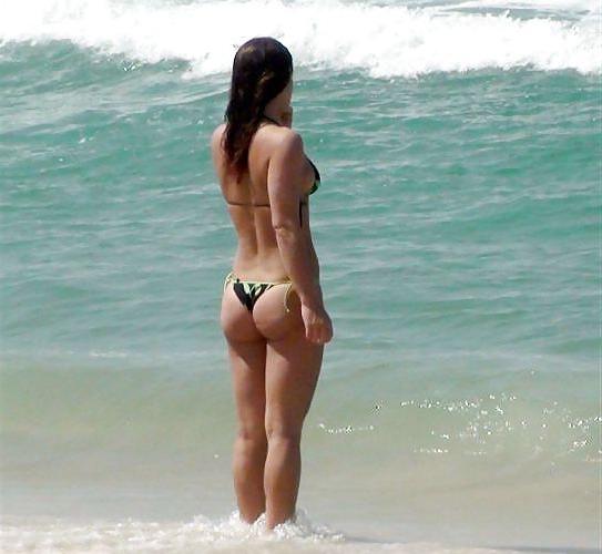 25P Candid see through