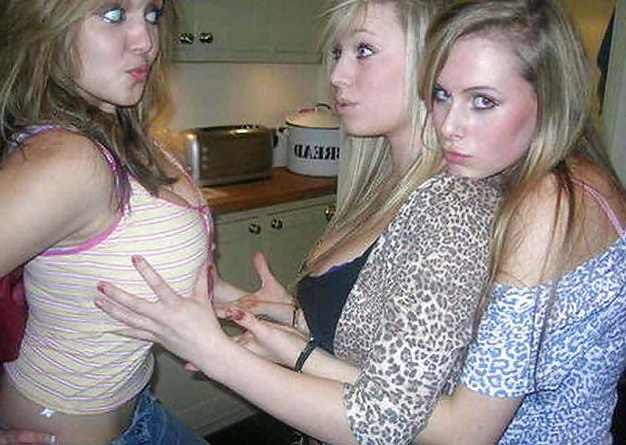 16P Heavy chested girl