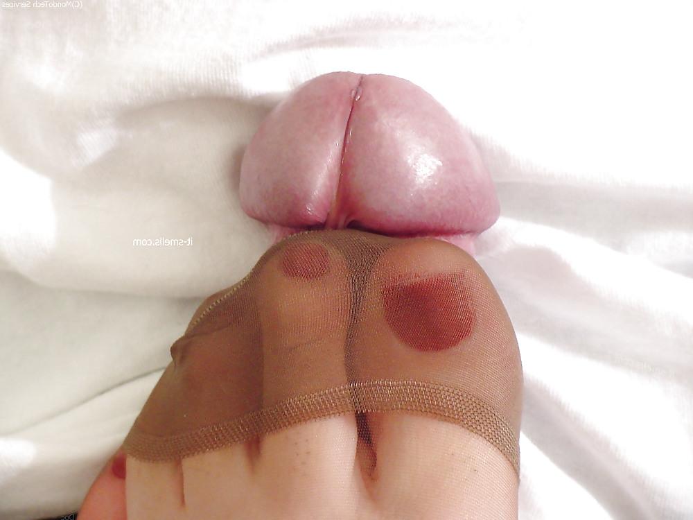 25P My Nylon Footjob gallery 2