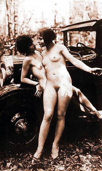 23P 60's Teen Lesbians