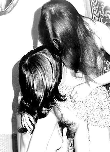 23P 60's Teen Lesbians