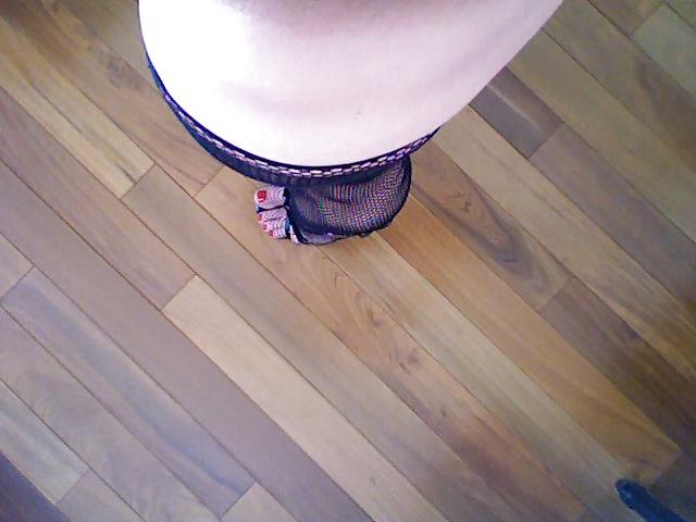 16P Cock,heels and toes , wanna lick mmm!!!