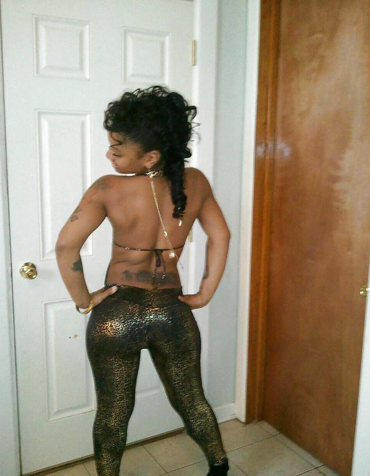 6P Sexy detroit woman