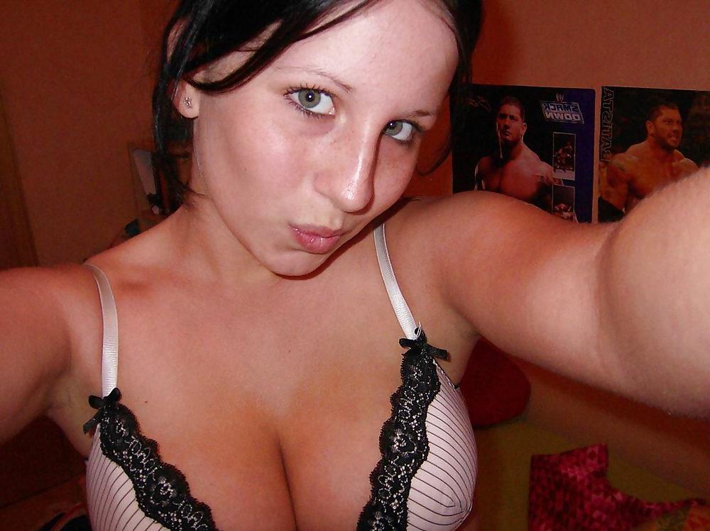 24P Downblouse And Nippleslip Plus Upskirts