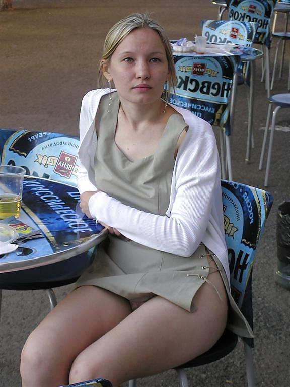 25P Real Upskirt - 9