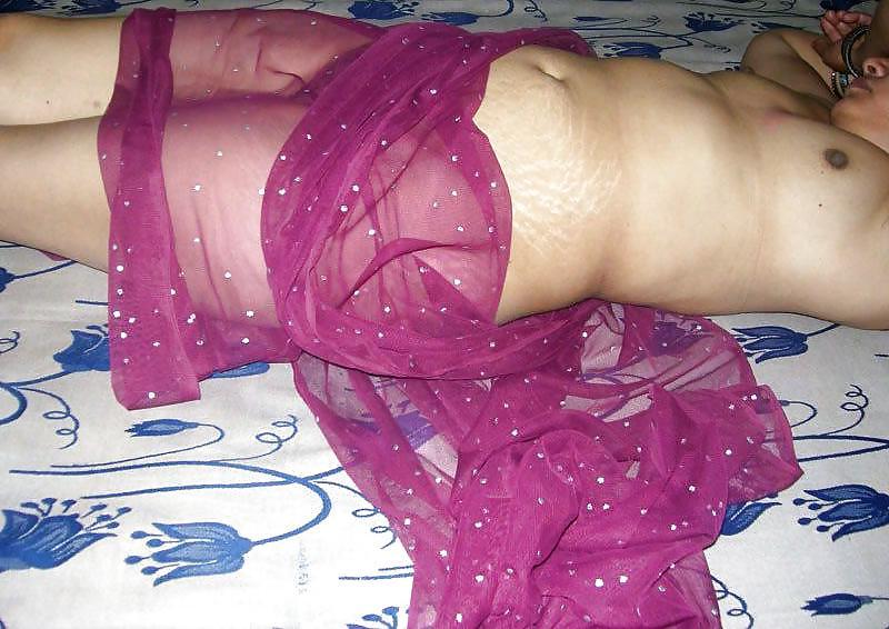 25P DESI INDIAN PAKI BENGALI SIKH GIRLS IN HOTELS