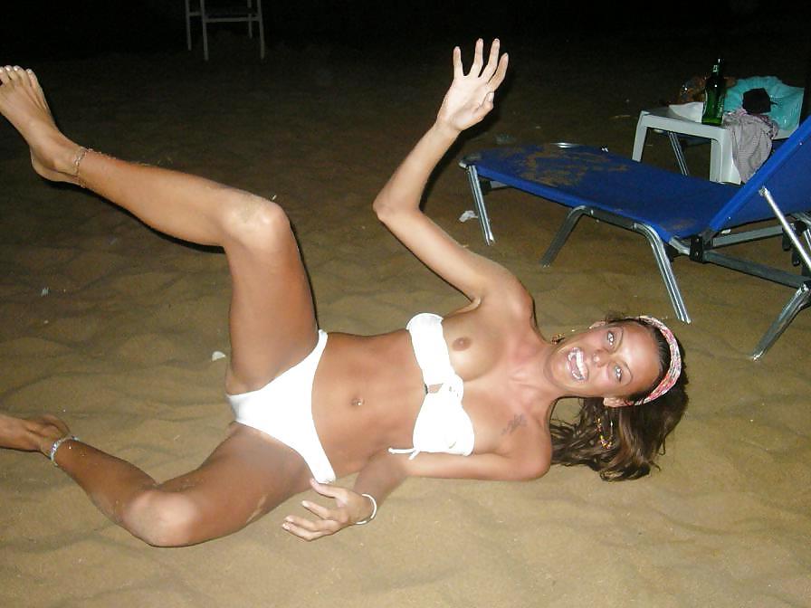 25P Two Girls On Fun Vacation-Trip
