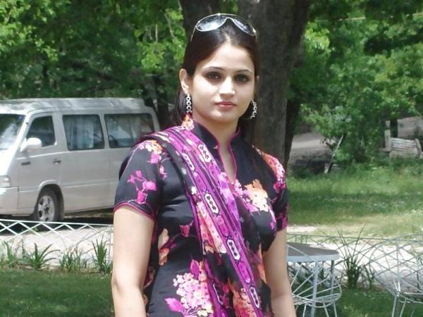 10P Sluty desi women