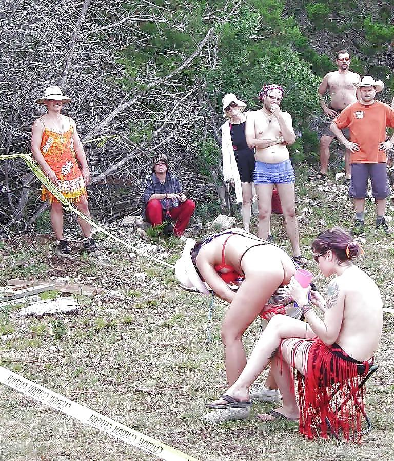 25P Hot Mature Sex On Public Beaches