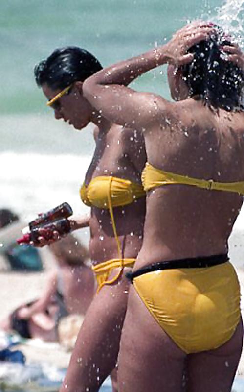 12P Random Beach Pix 2