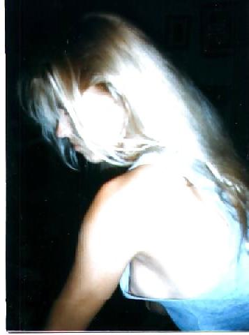 25P 1st Glance Downblouse NipSlips