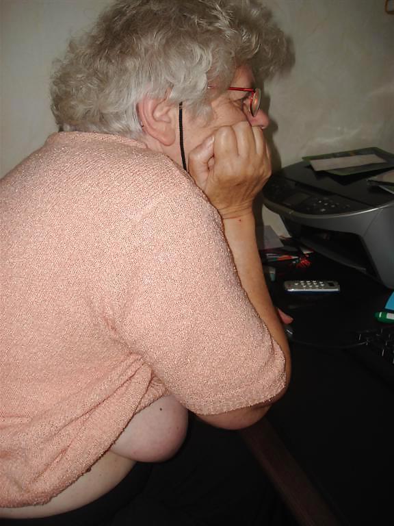 6P Old Sexy Granny
