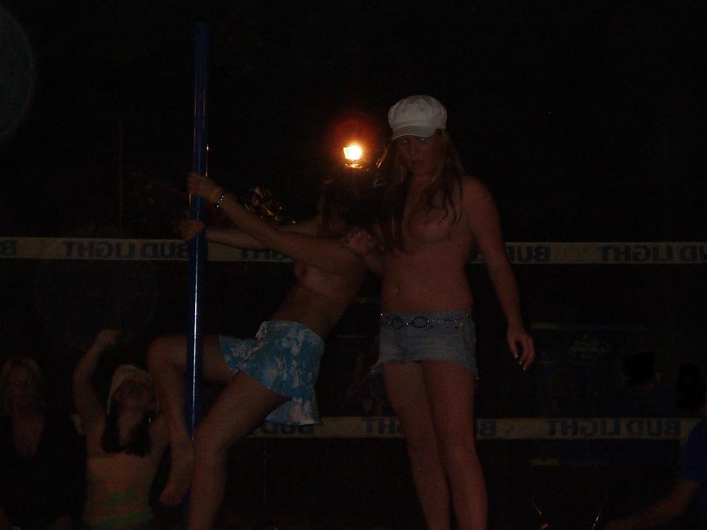 25P Bikini Contest gone Wild!