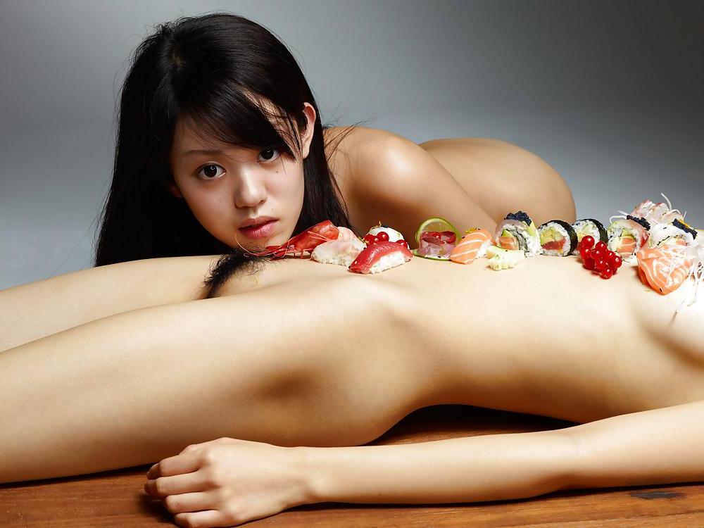 25P SENSUAL SUSHI