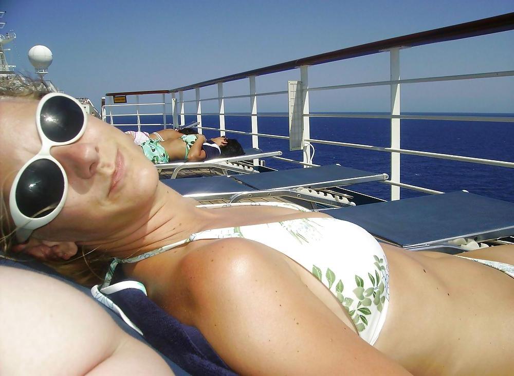 25P Wives On Vacation 2