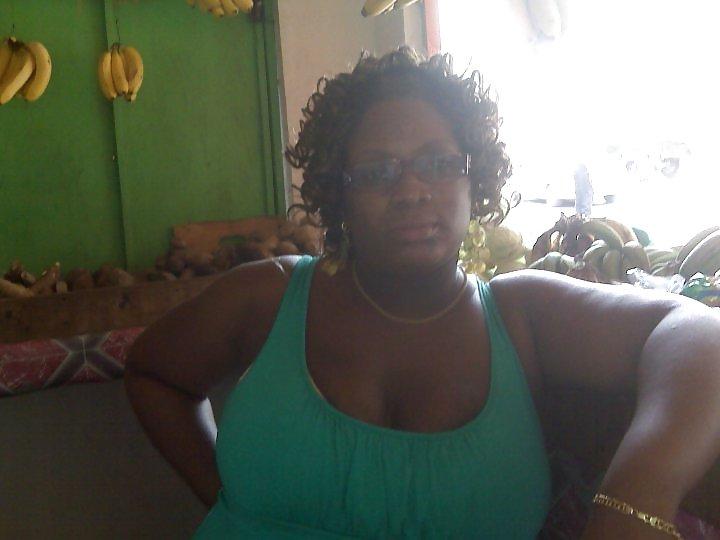6P Tama  (this the first woman to catch me jerking off......)