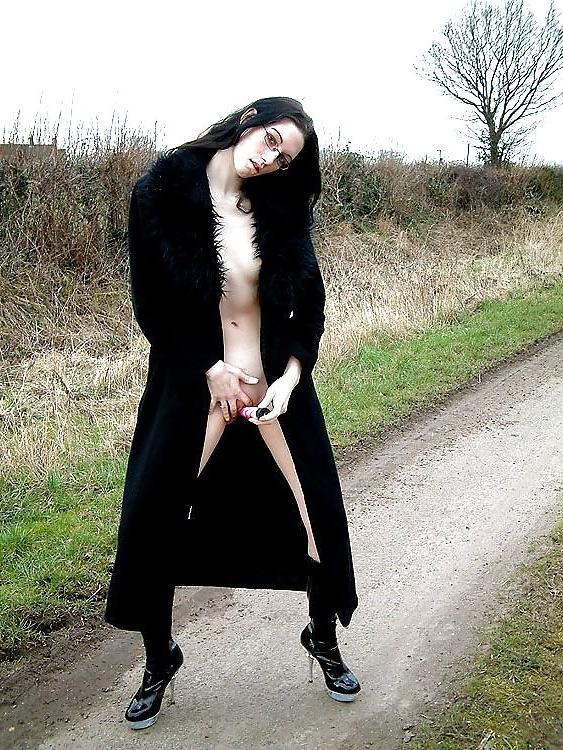 25P Fur girl 9