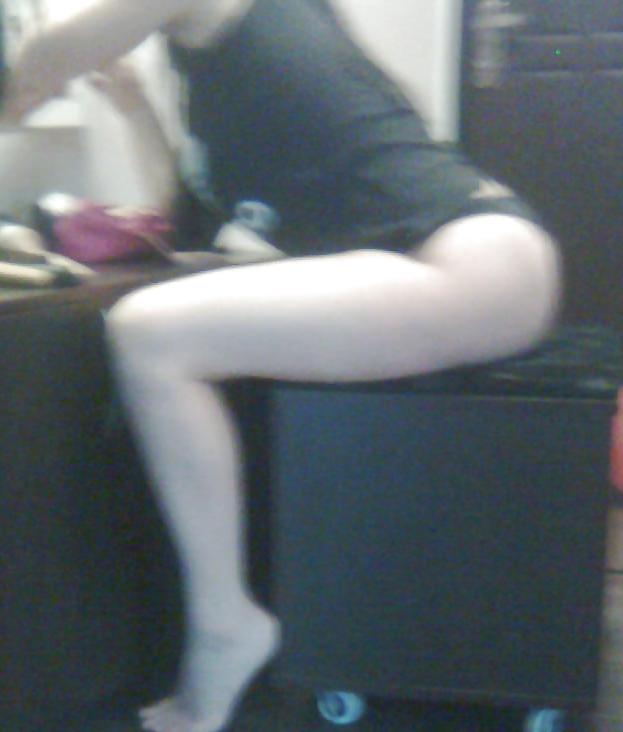 13P I want to kneel behind it and to lick her ass