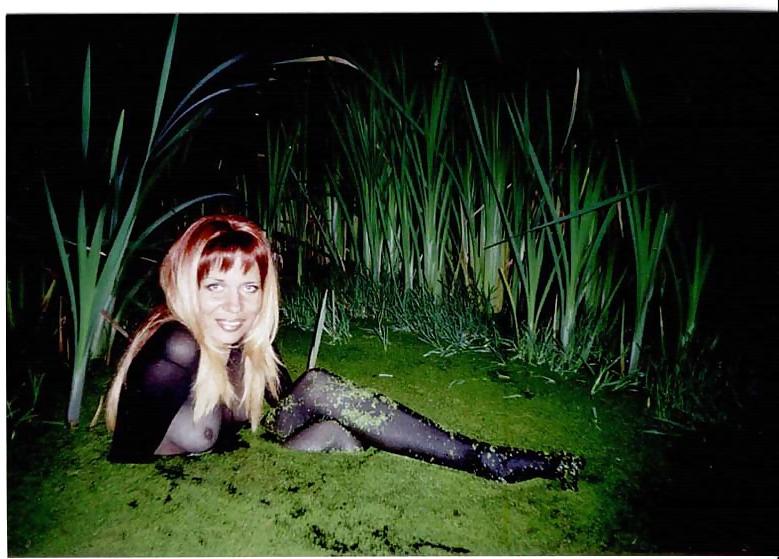 25P Mud girls 2
