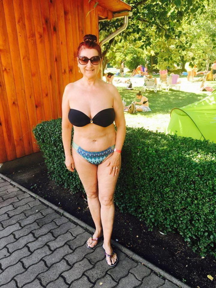 25P Gorgeous and Busty Mature Ladies 35