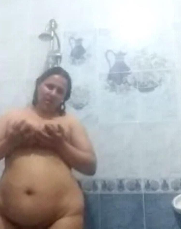 25P arab beauty girl