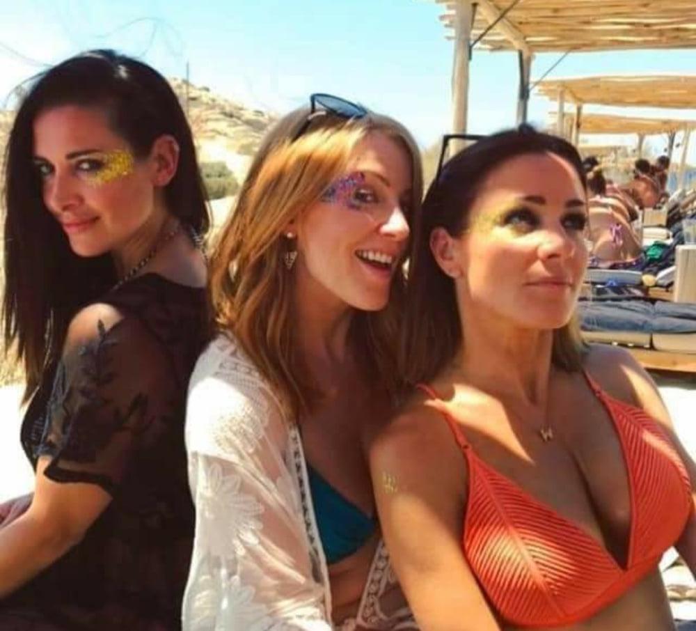 25P Pictures that make my cock hard 112