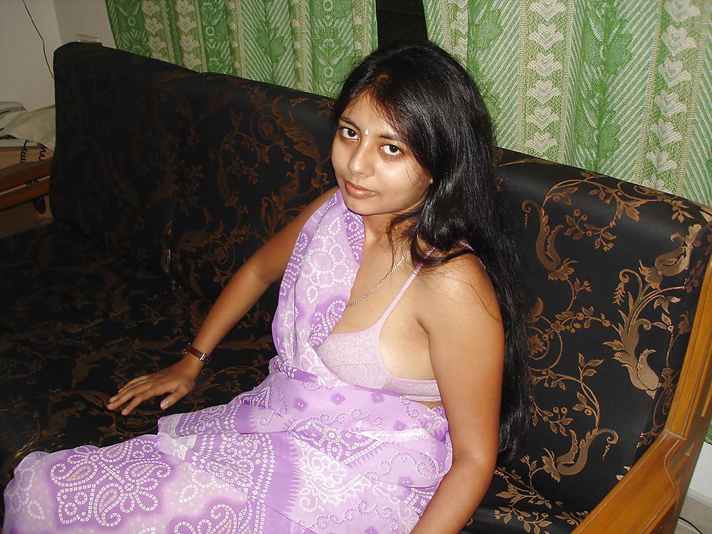 5P Desi Indian Babe