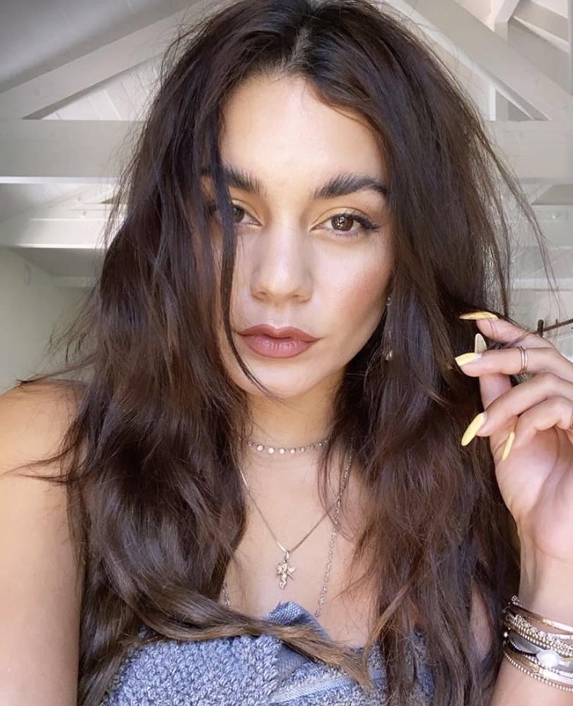 14P Beauty Vanessa for comments