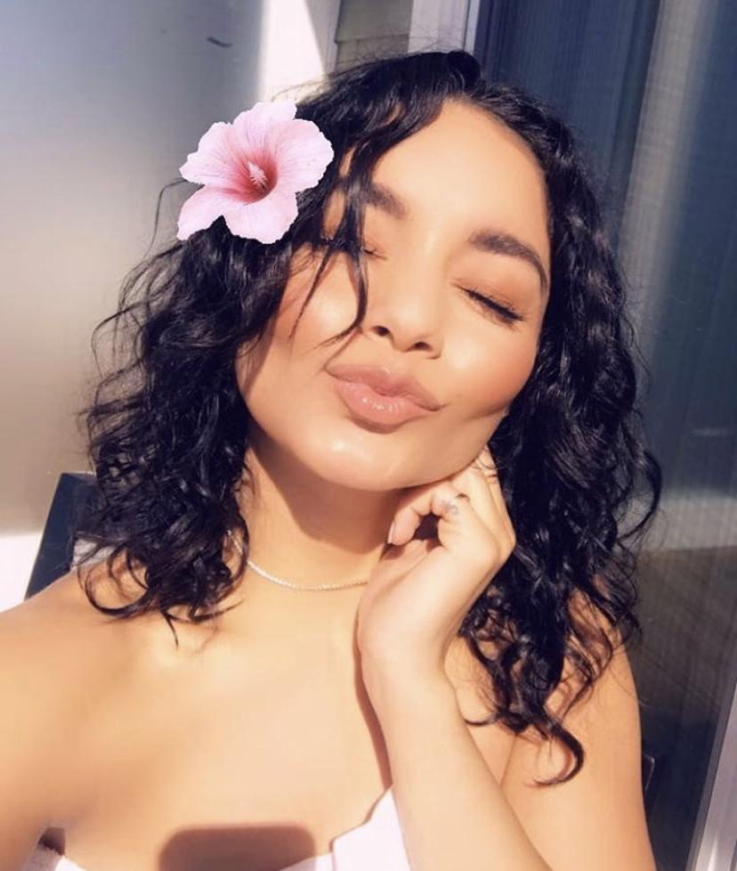 14P Beauty Vanessa for comments