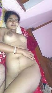 25P Desi nuddes fake