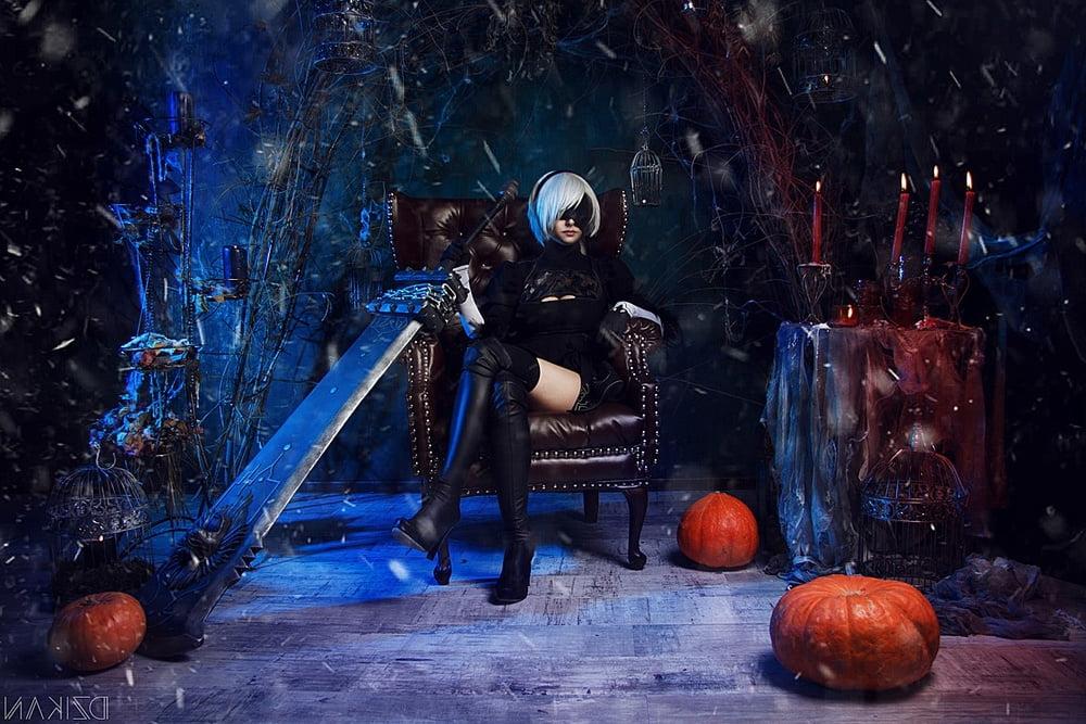 23P DHM - 2B Halloween