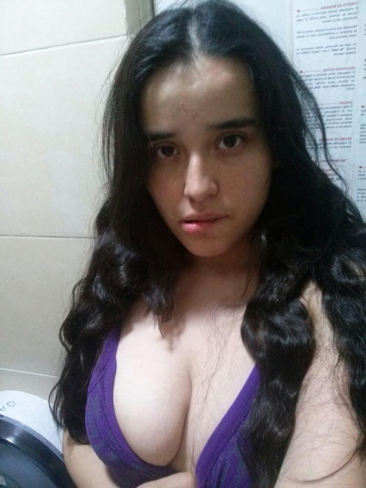 25P desi indian girl leaked video sreenshots 2020