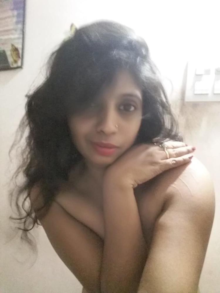 25P DEsi Horny MAal