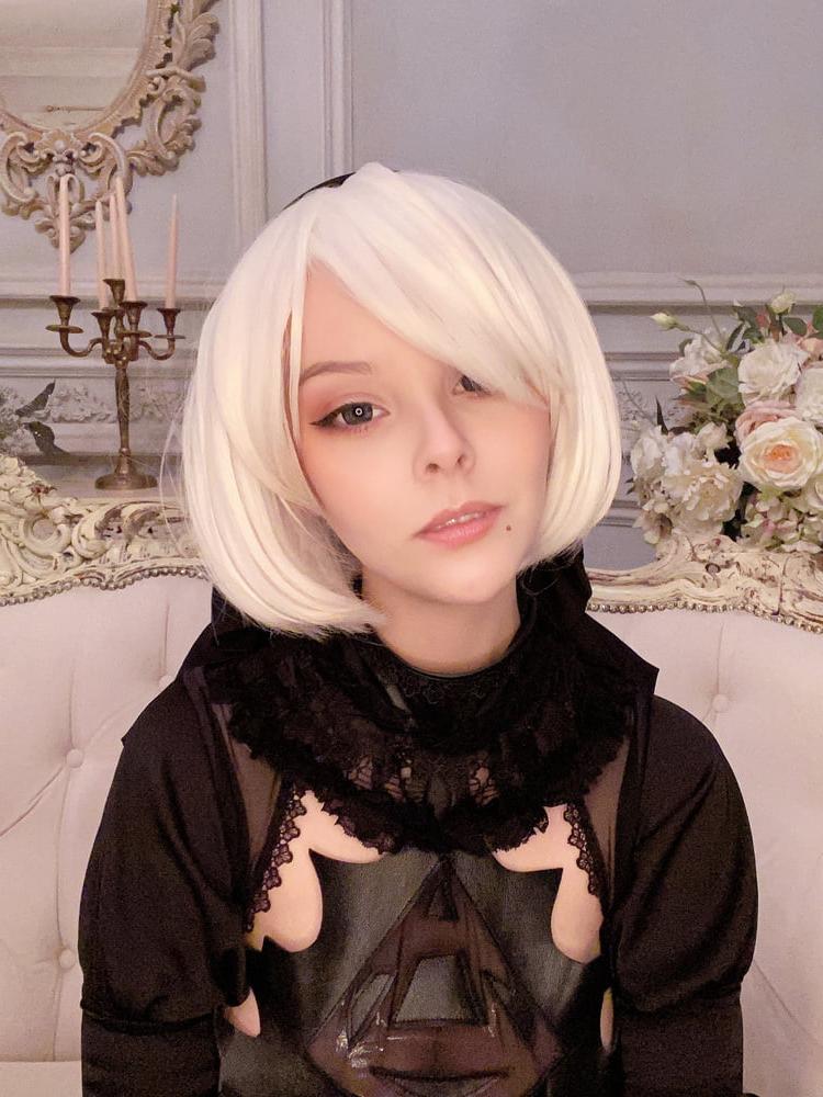 25P DHM - 2B Halloween Selfies