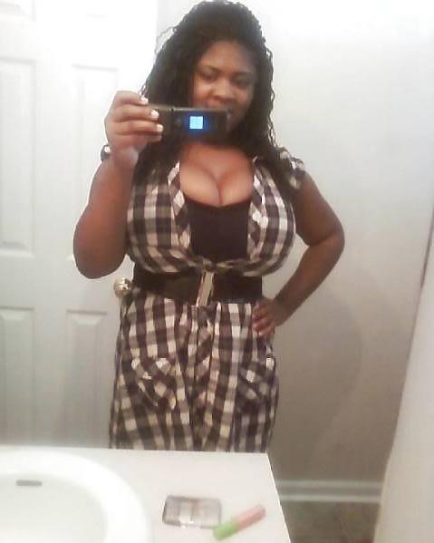 24P Ebony Busty Amateur Young Set 2