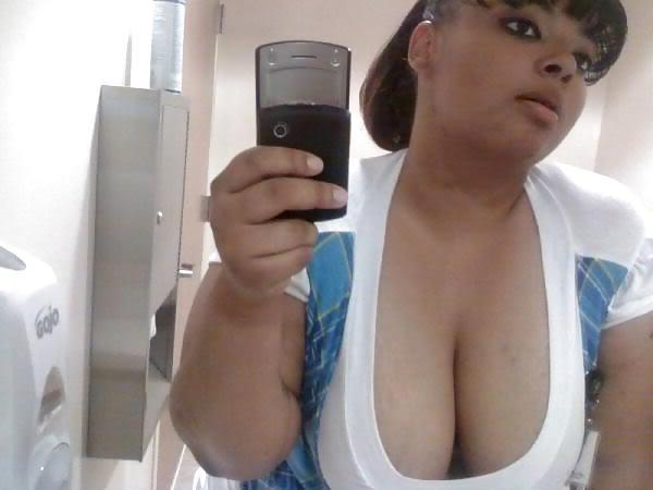24P Ebony Busty Amateur Young Set 2