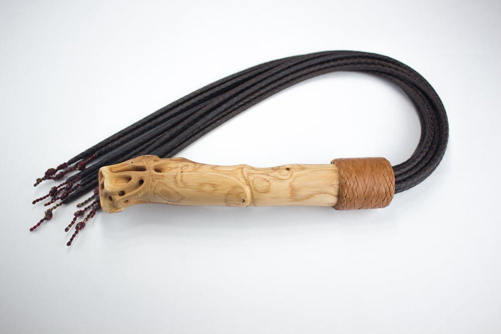23P Tiger eye flogger