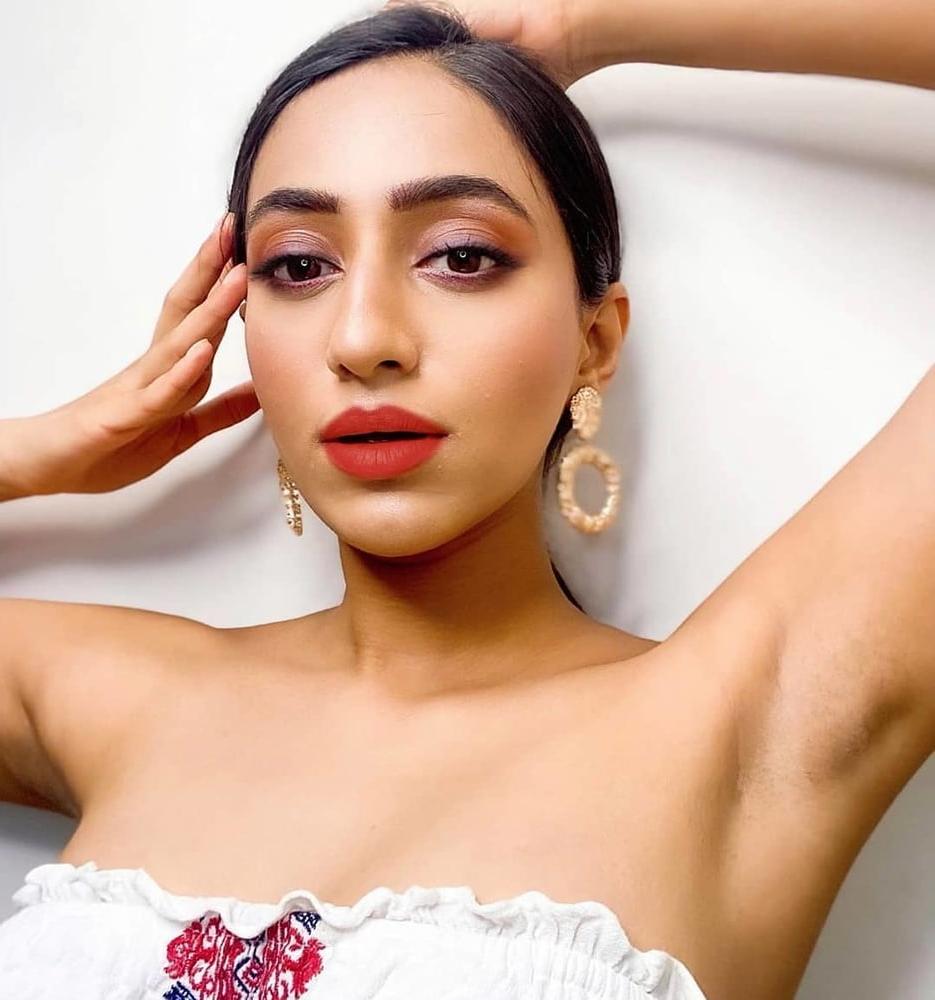 25P Armpits I Want To Lick 35