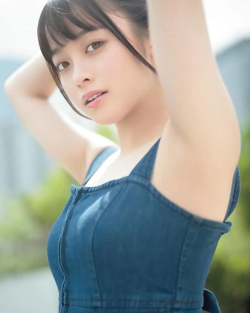 25P Armpits I Want To Lick 38
